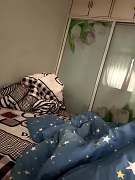 huzi518 online show from February 28, 12:21 am