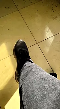 huzi518 online show from February 17, 2:31 am