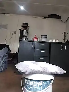 hotyoung24 online show from March 23, 6:19 am