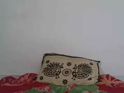 Snapshot of hot_dark_chocolate08 chatting on February 20, 7:01 am hot dark chocolate08 online show from February 20, 7:01 am