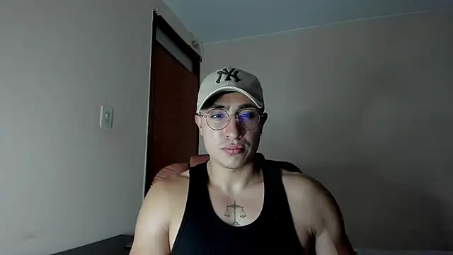 Leoknight online show from March 5, 10:55 pm