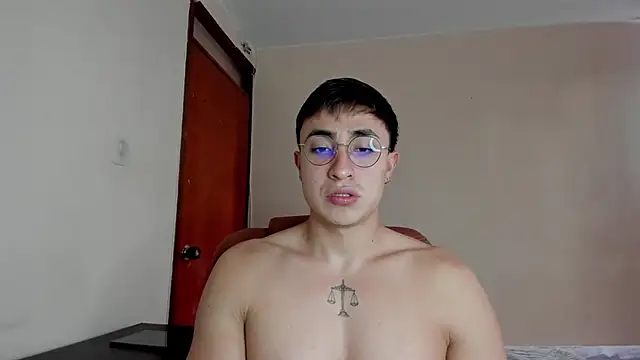 Leoknight online show from March 21, 10:06 pm