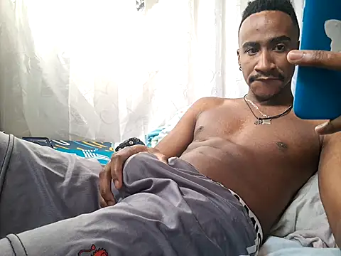 amarijones online show from September 17, 12:50 pm