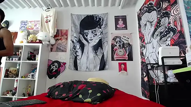 dylan fun18 online show from October 18, 6:46 pm