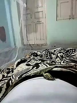 Snapshot of Karthik924 chatting on December 16, 2:49 pm Karthik924 online show from December 16, 2:49 pm