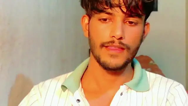 kingkartik7 online show from May 13, 4:26 pm