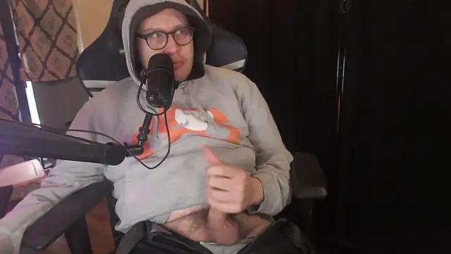 chicostick413 online show from March 6, 2:03 pm