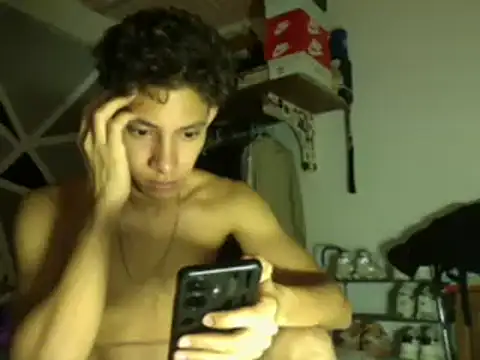 ferchitibellako online show from October 25, 5:09 am