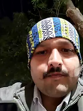 Akhil3290 online show from January 10, 3:27 pm