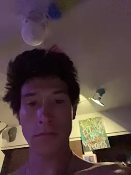 Snapshot of bigdckstud chatting on October 17, 9:24 am bigdckstud online show from October 17, 9:24 am