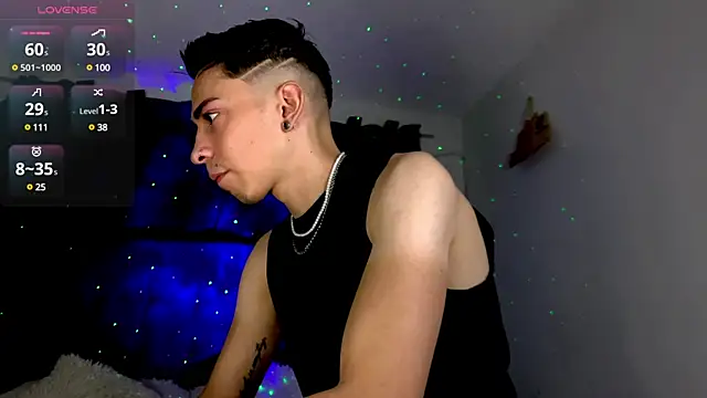 Snapshot of liam_l1 chatting on March 12, 11:09 am liam l1 online show from March 12, 11:09 am