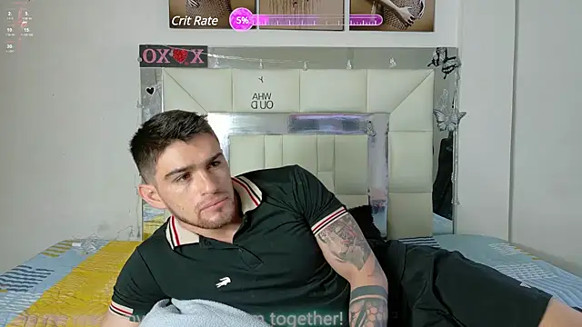 Snapshot of Sexy_Alejandro_ chatting on December 26, 12:27 pm Sexy Alejandro  online show from December 26, 12:27 pm