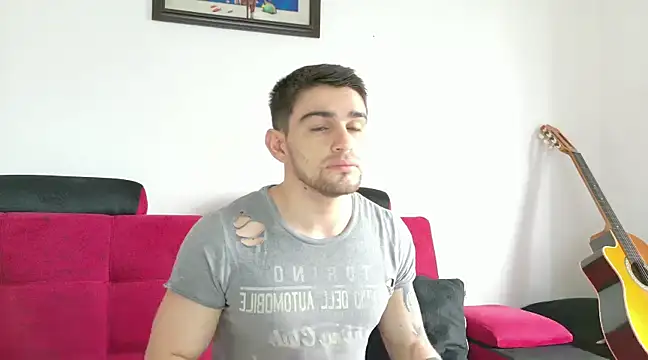 Snapshot of Sexy_Alejandro_ chatting on December 18, 12:40 pm Sexy Alejandro  online show from December 18, 12:40 pm