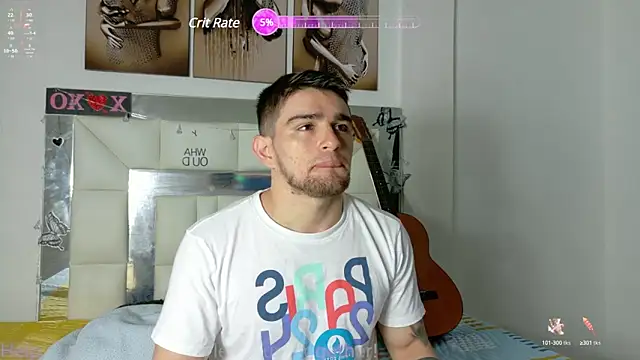 Snapshot of Sexy_Alejandro_ chatting on December 29, 12:12 pm Sexy Alejandro  online show from December 29, 12:12 pm