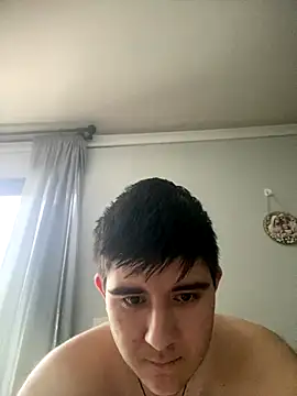 Yann 18 online show from September 10, 11:47 pm