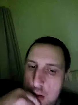 HE-M123 online show from December 10, 11:53 pm