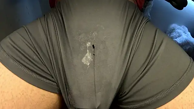 hot dick 6 9 online show from February 22, 9:05 pm