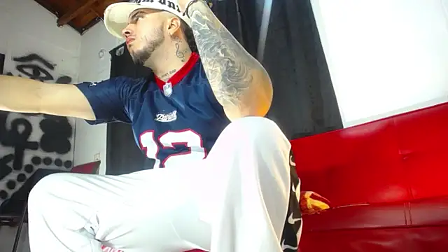 Dexter-T online show from December 9, 6:23 am