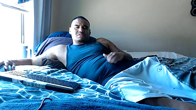 ReesesPns online show from October 15, 4:47 pm