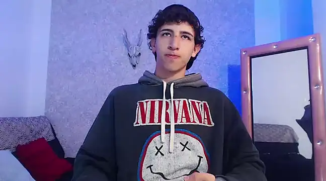 Kerverr  online show from February 20, 1:40 pm