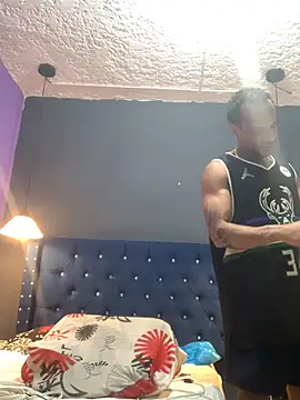 Salomon koude online show from February 18, 3:59 am