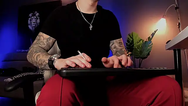 uptomatty online show from February 7, 7:59 am