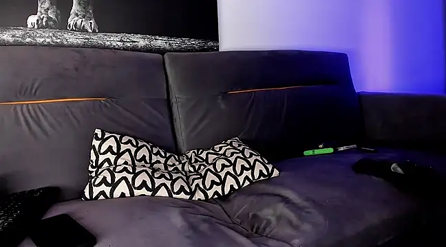 uptomatty online show from March 2, 6:46 pm