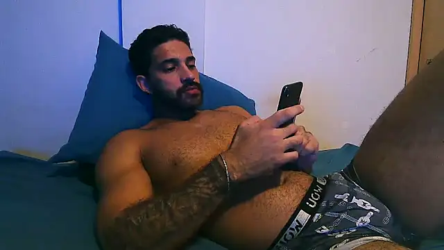 macho fit online show from March 10, 11:22 pm