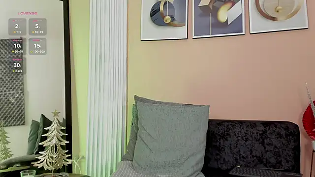 thomas eliotts online show from December 13, 7:53 pm