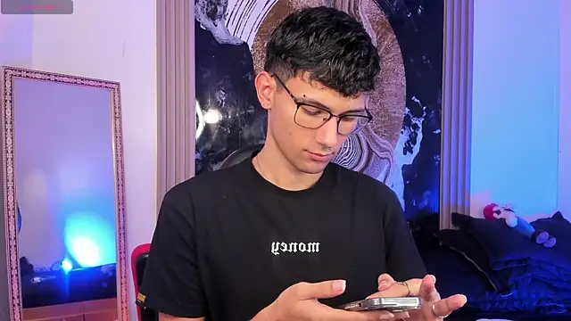 Alexx tc online show from April 2, 2:53 am