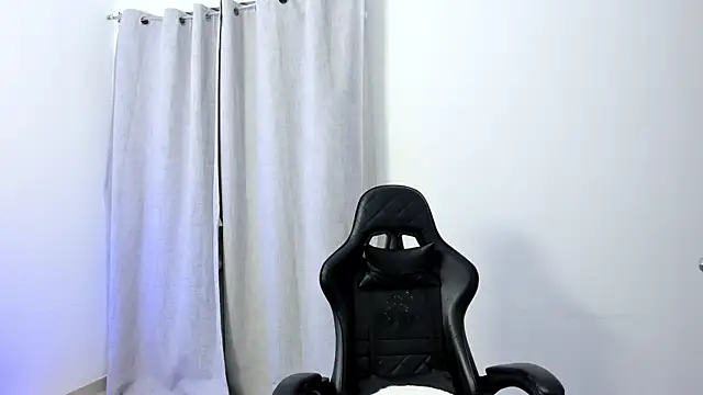 Michaelferrel online show from February 28, 11:56 pm