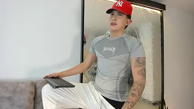 emmanuel scor online show from December 18, 3:57 am