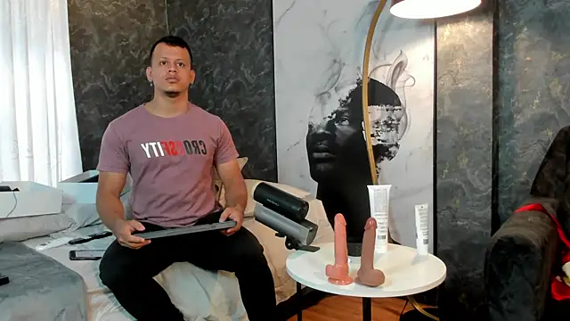 Snapshot of Alex_towers chatting on January 21, 6:55 pm Alex towers online show from January 21, 6:55 pm