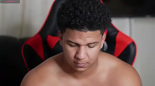 May Dylan1 online show from December 18, 5:26 am