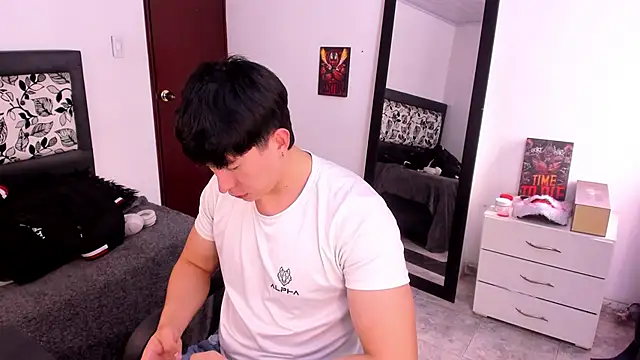 Snapshot of setsuna10 chatting on March 15, 8:21 pm setsuna10 online show from March 15, 8:21 pm