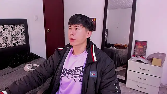 Snapshot of setsuna10 chatting on March 4, 8:16 pm setsuna10 online show from March 4, 8:16 pm