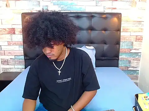 JaicobRuneer online show from March 5, 1:13 am