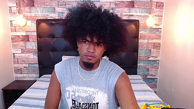 JaicobRuneer online show from April 13, 3:56 pm