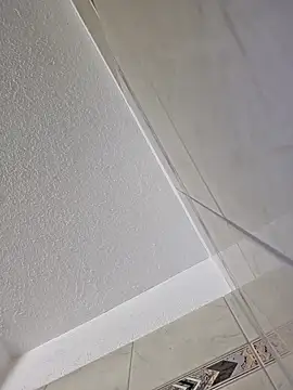 swisslatina8382 online show from October 19, 9:40 pm