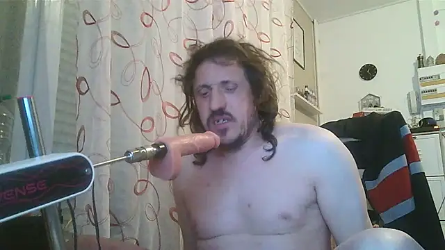 cyril020202 online show from March 6, 10:40 pm