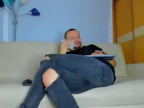 ToonyDee online show from January 16, 2:19 am