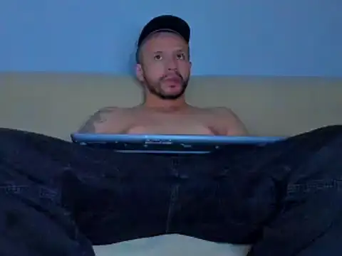 ToonyDee online show from January 13, 2:50 am