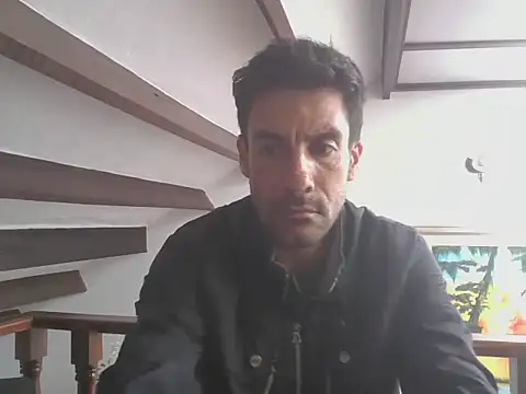 elkike1980 online show from May 4, 4:20 pm