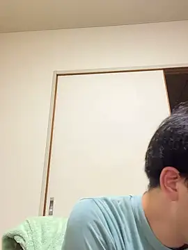 Snapshot of ryusei18570 chatting on September 16, 3:24 pm ryusei18570 online show from September 16, 3:24 pm