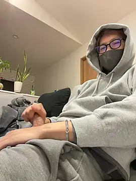 kensnb online show from December 16, 8:58 pm