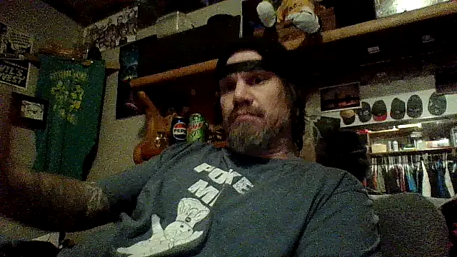 clitstitsandbongrips online show from December 6, 11:33 am