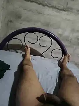 marcuszza22 online show from February 21, 10:04 pm