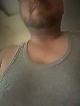 ved240 online show from November 11, 11:59 am