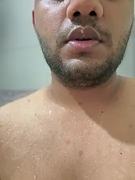 ved240 online show from January 27, 6:41 pm