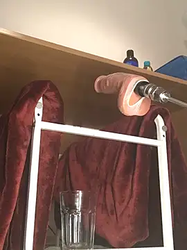 Inseminator69 online show from March 31, 9:00 am